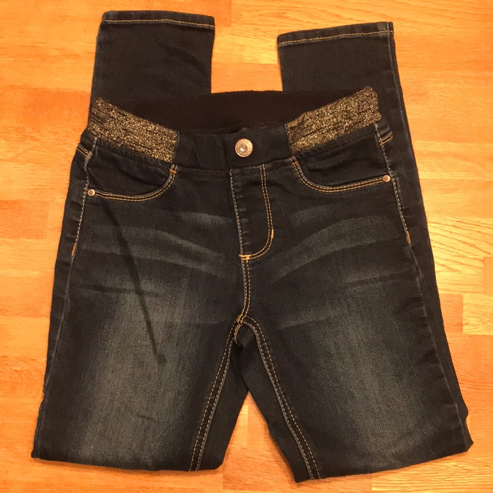 Girls size 7/8 jegging.